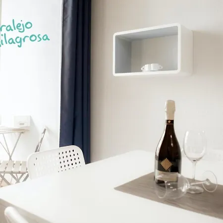 La Milagrosa شقة